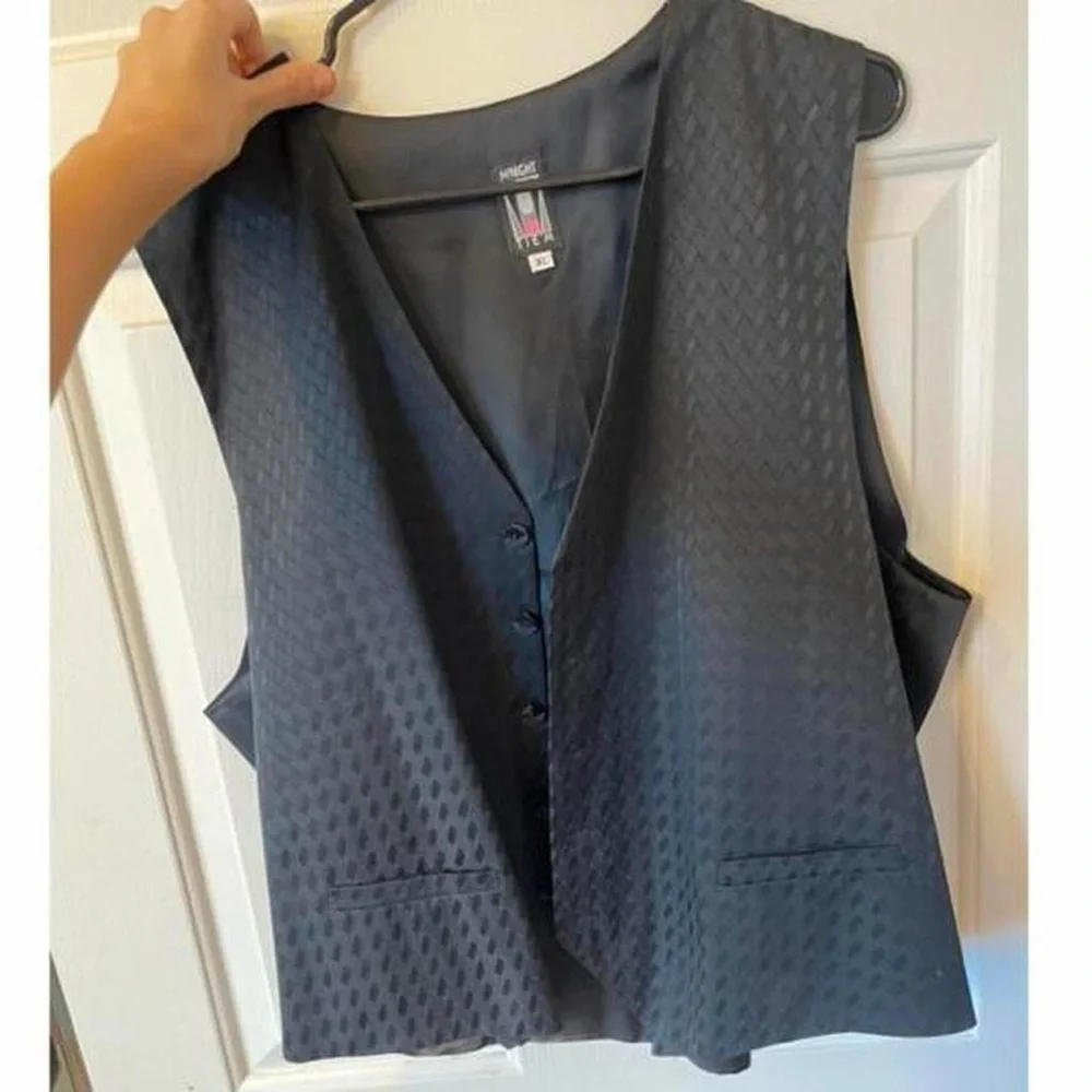 INC International Concepts Black Textured Vest